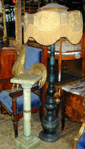 lighting_pr_champleve_floor_lamps_&_marble_pedestal_red.jpg (47318 bytes)