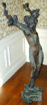 sculp_bronze_5_foot_tall_red.jpg (34369 bytes)