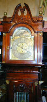 bonnet.jpg (104970 bytes)